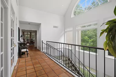 1111 Pebble Creek Road, Fort Worth, TX 76107 - Photo 18
