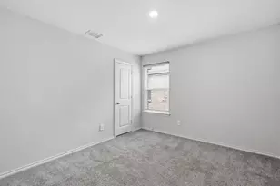 409 Beekeeper Dr, Fort Worth, TX 76131 - Photo 26