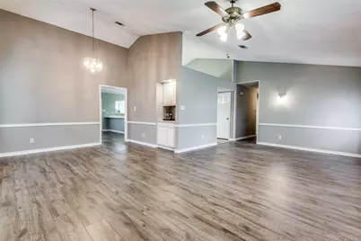 4409 Seville Lane, McKinney, TX 75070 - Photo 6