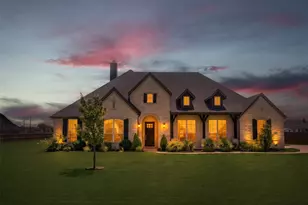 610 Cimarron Meadows Dr, Waxahachie, TX 75167 - Photo 4