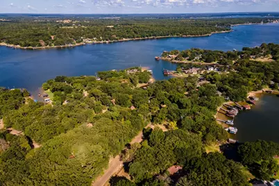 103 Deer Island Road, Mabank, TX 75156 - Photo 38