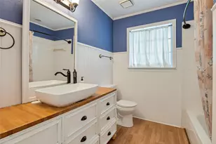 8420 Creekbluff Dr, Dallas, TX 75249 - Photo 20