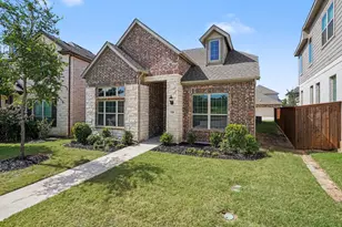 726 Village Green Dr, Argyle, TX 76226 - Photo 2