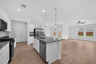 2336 Buffalo Bayou Way, Crandall, TX 75114 - Photo 6