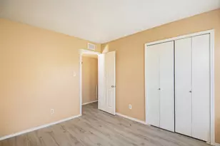 6600 Brookhaven Ct, Fort Worth, TX 76133 - Photo 14