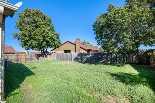 6600 Brookhaven Ct, Fort Worth, TX 76133 - Photo 24