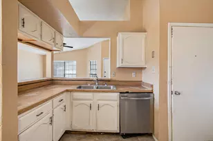 6600 Brookhaven Ct, Fort Worth, TX 76133 - Photo 10