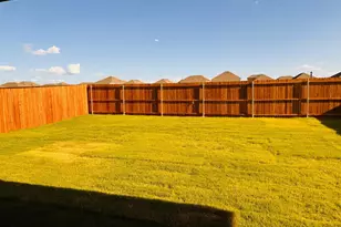 209 Ardsley Ln, Princeton, TX 75407 - Photo 18