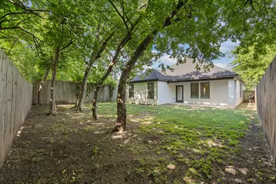 106 1/2 Cook Street, Waxahachie, TX 75165 - Photo 22