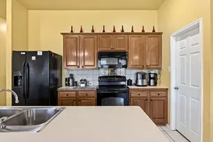 549 Anchor Way, Crowley, TX 76036 - Photo 4
