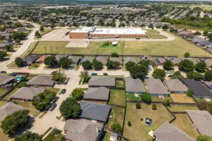 549 Anchor Way, Crowley, TX 76036 - Photo 20