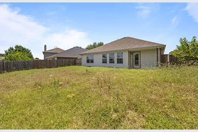 549 Anchor Way, Crowley, TX 76036 - Photo 16