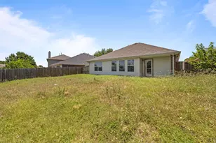 549 Anchor Way, Crowley, TX 76036 - Photo 16