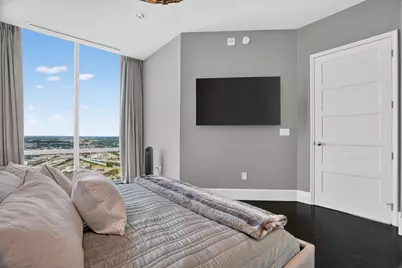 1301 Throckmorton Street #2401, Fort Worth, TX 76102 - Photo 14