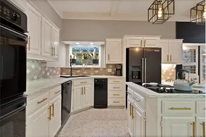 2907 Arbor Oaks Drive, Arlington, TX 76006 - Photo 6