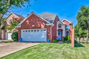 1132 Stone Gate Dr, Irving, TX 75063 - Photo 1