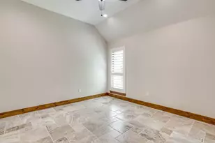 1104 Mallard Ct, Granbury, TX 76048 - Photo 20