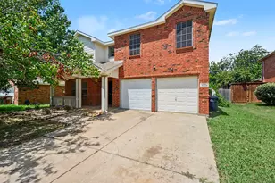 3425 Hermalinda Dr, Denton, TX 76207 - Photo 2