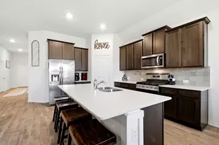 3223 Hunters Gln Dr, Aubrey, TX 76227 - Photo 12