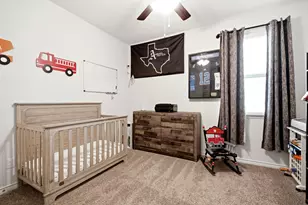 3223 Hunters Gln Dr, Aubrey, TX 76227 - Photo 24