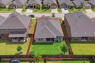 3223 Hunters Gln Dr, Aubrey, TX 76227 - Photo 38