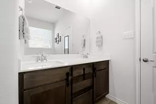 3223 Hunters Gln Dr, Aubrey, TX 76227 - Photo 18