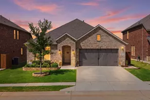 3223 Hunters Gln Dr, Aubrey, TX 76227 - Photo 1