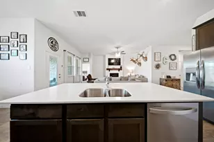 3223 Hunters Gln Dr, Aubrey, TX 76227 - Photo 10