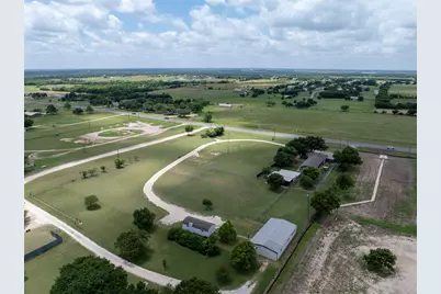 5327 Old Lorena Road, Lorena, TX 76655 - Photo 1