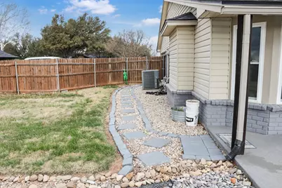 12 Cliff Drive, Mineral Wells, TX 76067 - Photo 24