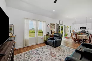 310 N Water St, Savoy, TX 75479 - Photo 10