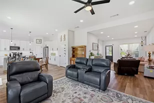 310 N Water St, Savoy, TX 75479 - Photo 8