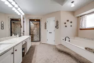 1 Rockwood Cir, Bedford, TX 76021 - Photo 28