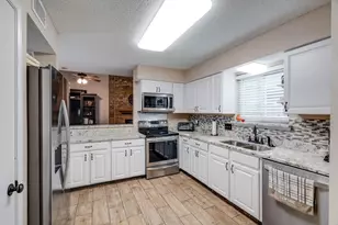 1 Rockwood Cir, Bedford, TX 76021 - Photo 14