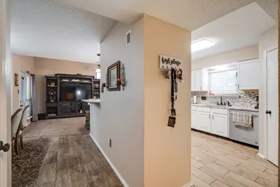 1 Rockwood Circle, Bedford, TX 76021 - Photo 8