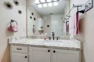 1 Rockwood Cir, Bedford, TX 76021 - Photo 20