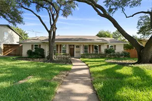 406 Pleasant Valley Ln, Richardson, TX 75080 - Photo 1