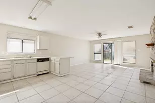 805 Whitney St, Cedar Hill, TX 75104 - Photo 14