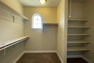 2650 Venice Dr, Grand Prairie, TX 75054 - Photo 12