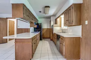 113 S Valley St, Red Oak, TX 75154 - Photo 6