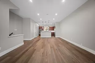 2335 Clark St, Dallas, TX 75204 - Photo 14