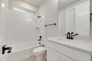 1525 Euclid Aly, Corinth, TX 76208 - Photo 18