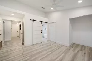 7609 Greenleaf Ct, North Richland Hills, TX 76182 - Photo 10