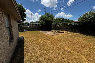 2000 Dan Rowe St, Waco, TX 76704 - Photo 18