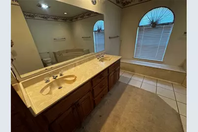 2000 Dan Rowe Street, Waco, TX 76704 - Photo 16