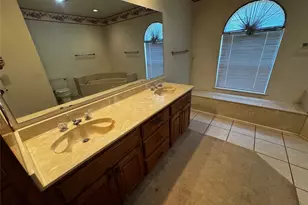 2000 Dan Rowe St, Waco, TX 76704 - Photo 16