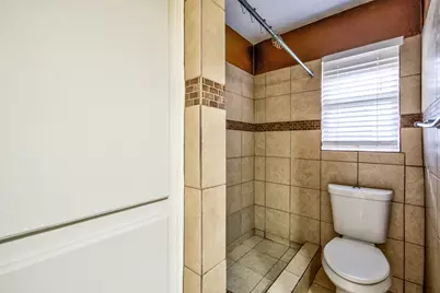 [Address not provided], Carrollton, TX 75006 - Photo 18