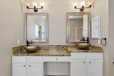 1229 Clear Creek Drive, Mesquite, TX 75181 - Photo 16