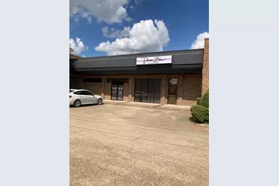 320 S Clark Road #A, Cedar Hill, TX 75104 - Photo 2