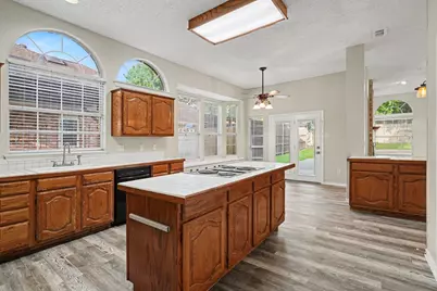 8017 Arlie Lane, North Richland Hills, TX 76182 - Photo 14